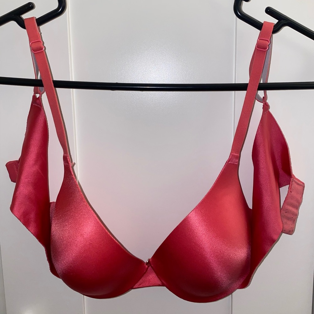 VS Bra